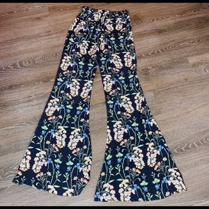Zara Floral Flared Pants, navy, Size M